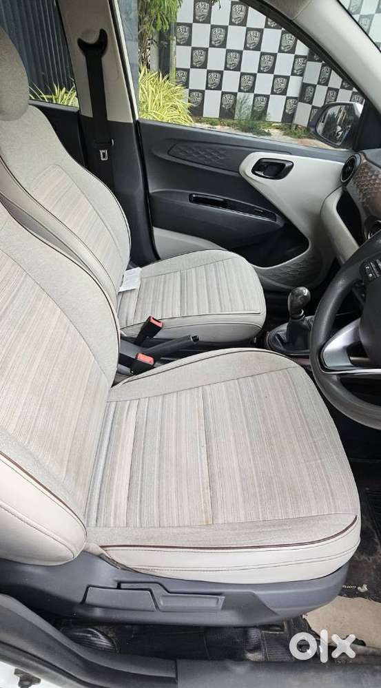 Hyundai Aura 1.2 E Petrol Mt, 2020, Petrol