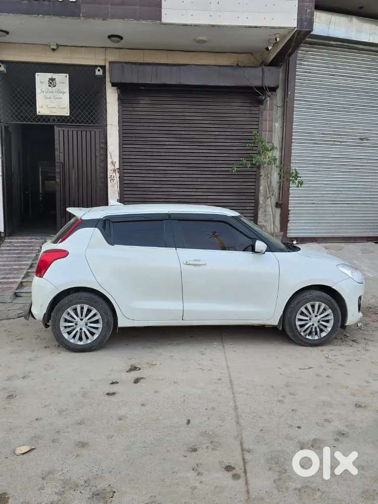 Maruti Suzuki Swift 2018 Amt