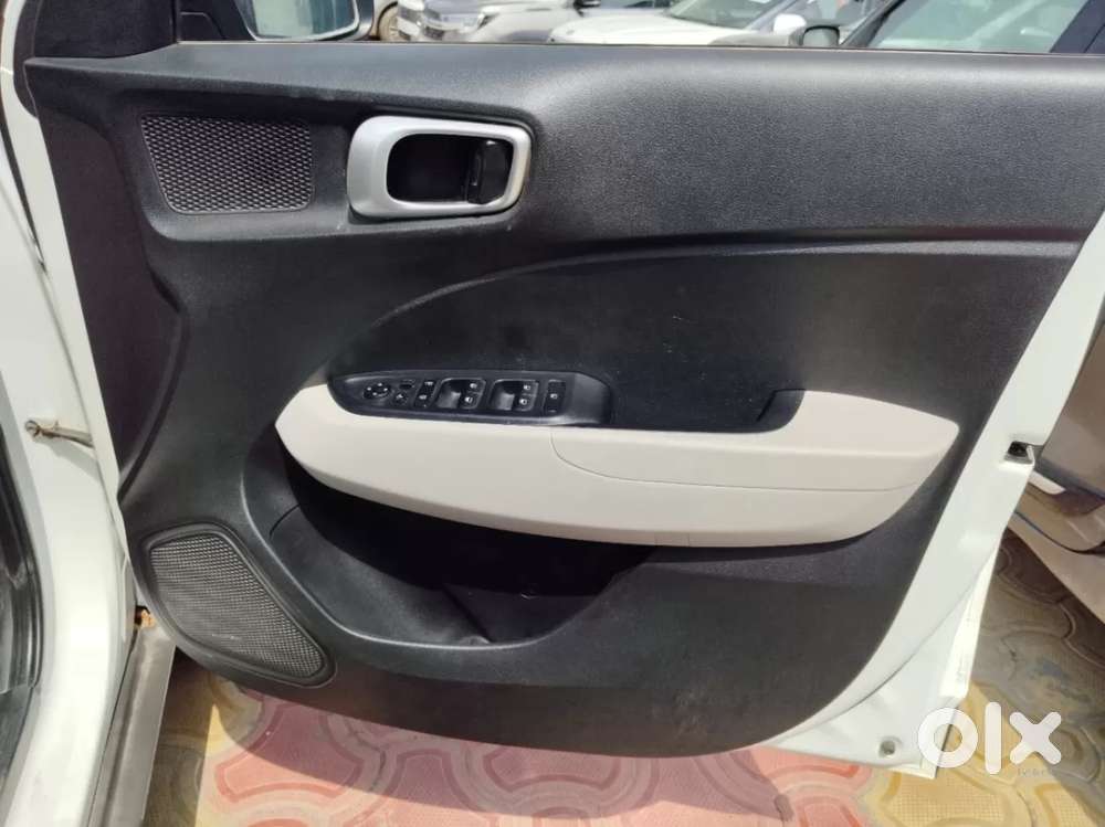 Hyundai Venue Sx, 2022, Petrol