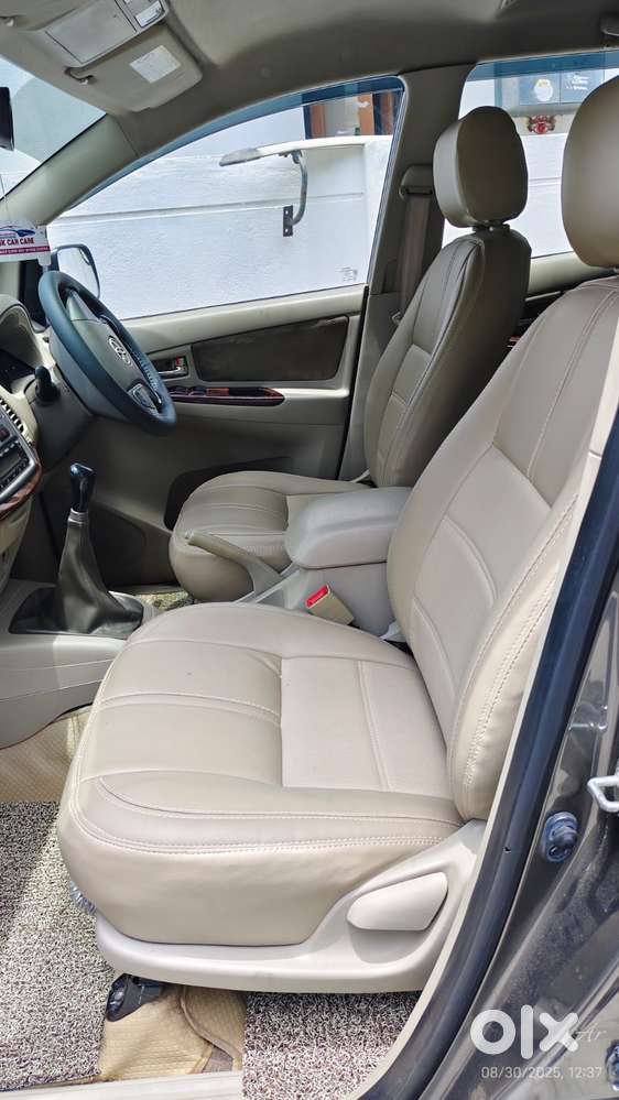 Toyota Innova 2.5 V 7 Str, 2012, Diesel