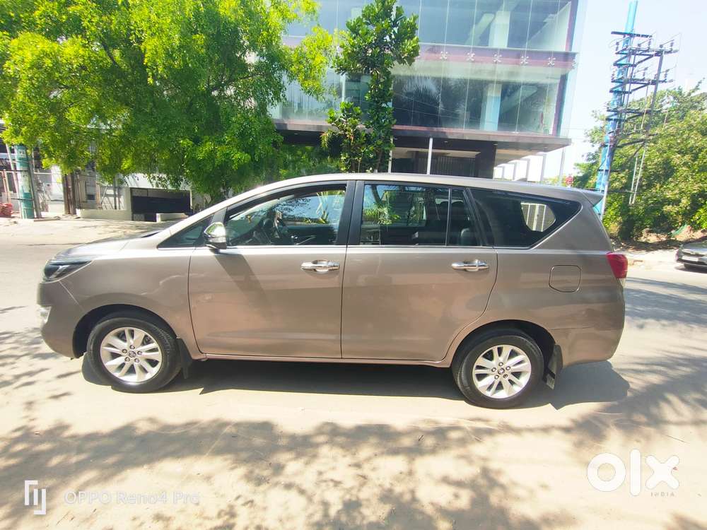 Toyota Innova Crysta 2.4 Zx Mt, 2017, Diesel