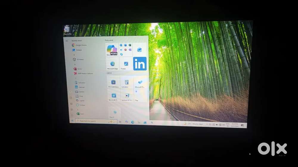 Avita laptop 4 gb mint condition