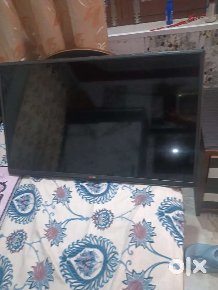 Tv LED 32 inch L. G
