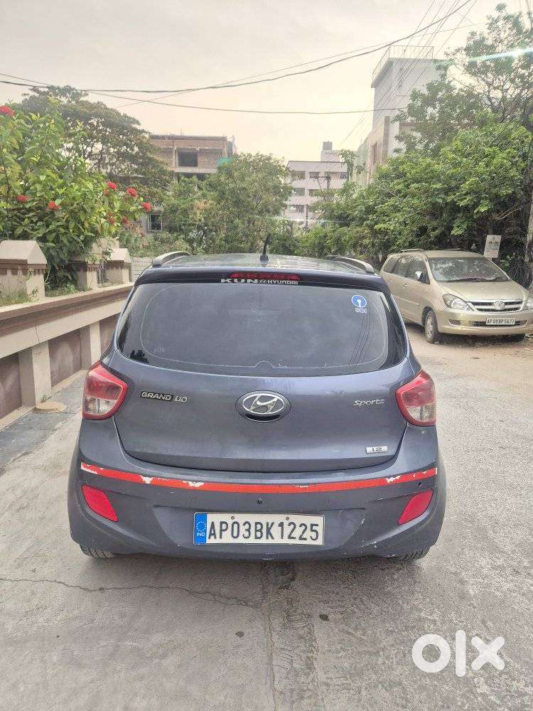 Hyundai Grand I10 2013-2016 Sportz, 2014, Petrol