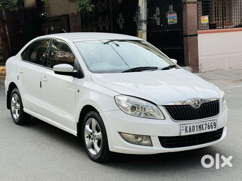 Skoda Rapid 1.5 Tdi Cr Elegance Plus, 2014, Diesel