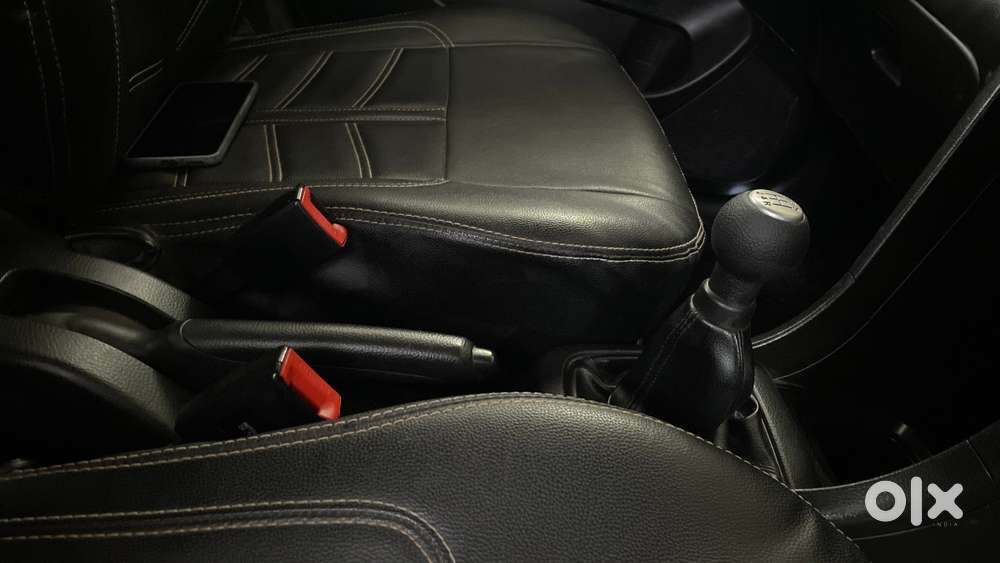 Maruti Suzuki Swift 1.2 Lxi (o), 2015, Petrol