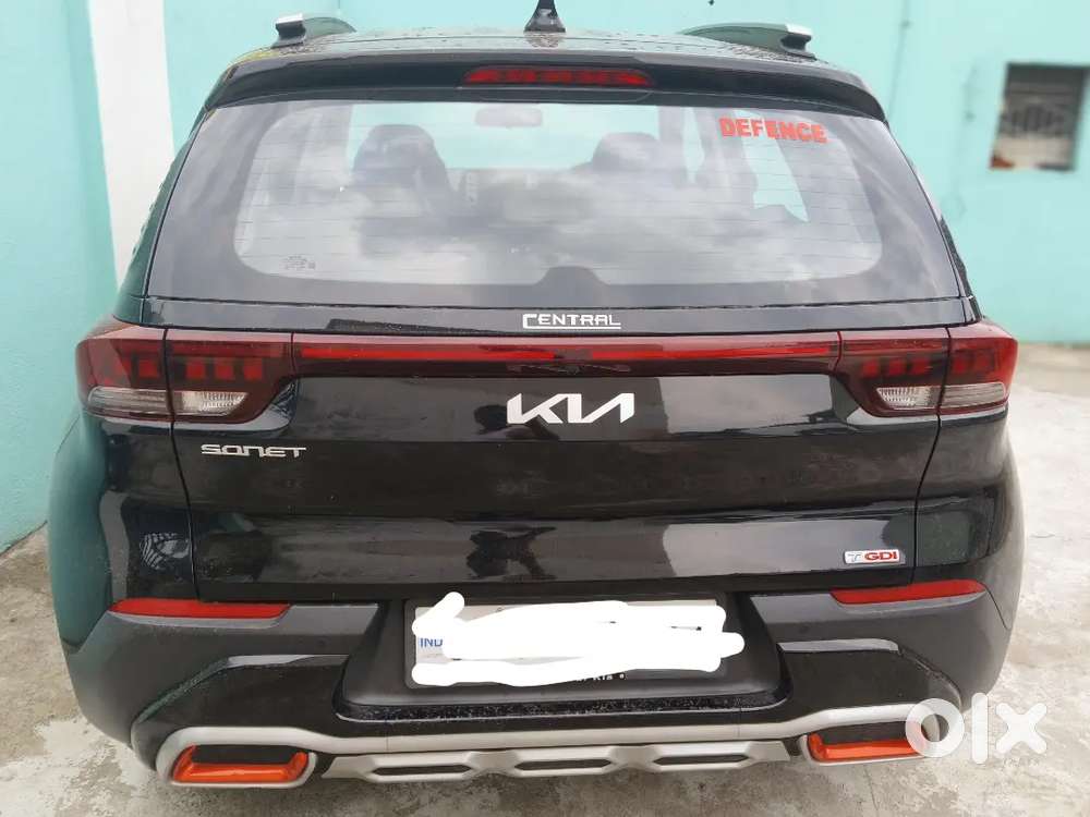 Kia Sonet 2023 Petrol Well Maintained, Single Handed