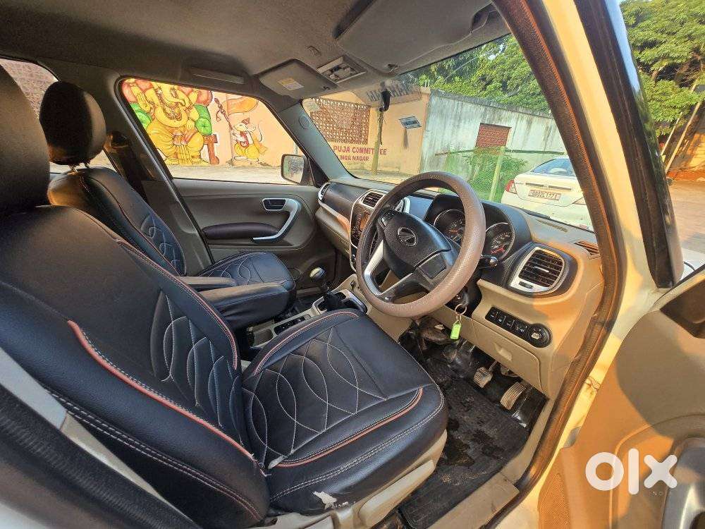 Mahindra Tuv 300 Mhawk100 T8, 2018, Diesel