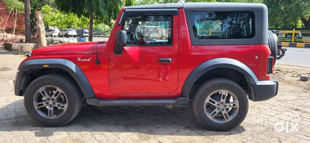 Mahindra Thar Lx Convertible Top Diesel Mt 4wd, 2023, Diesel