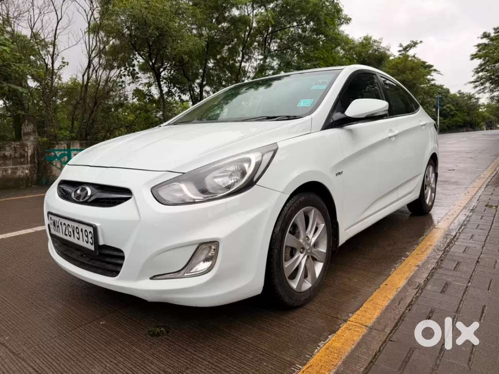 Hyundai Verna Fluidic 1.6 Vtvt Sx, 2011, Petrol