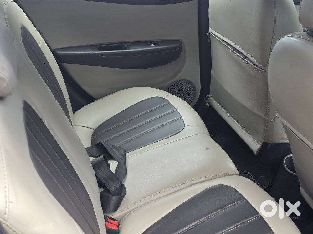 Hyundai I20 Sportz 1.4 Crdi 6 Speed Bs-iv, 2012, Diesel