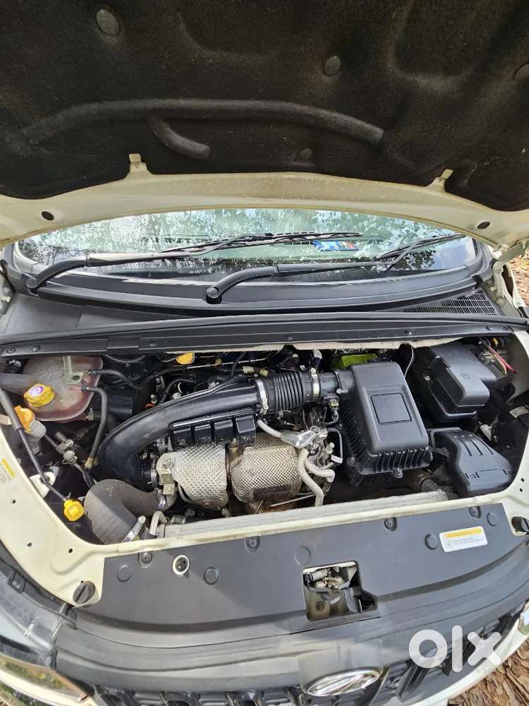 Mahindra Marazzo 2021 Diesel Well Maintained Atoz Mahindra Maintained