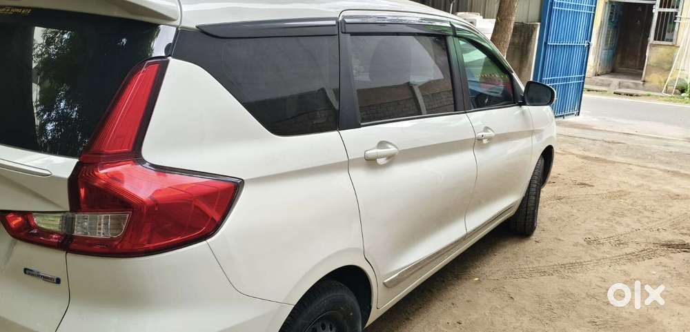 Maruti Suzuki Ertiga Vxi Shvs, 2024, Petrol