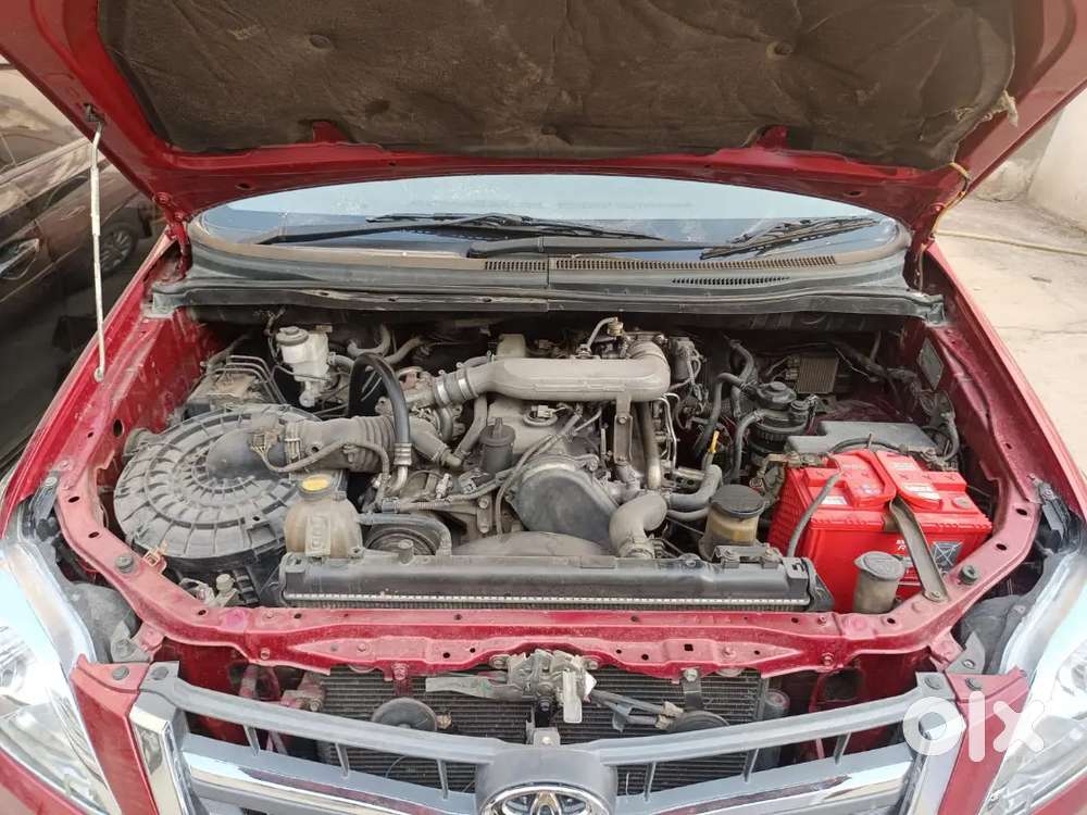 Toyota Innova 2011 Just In 5