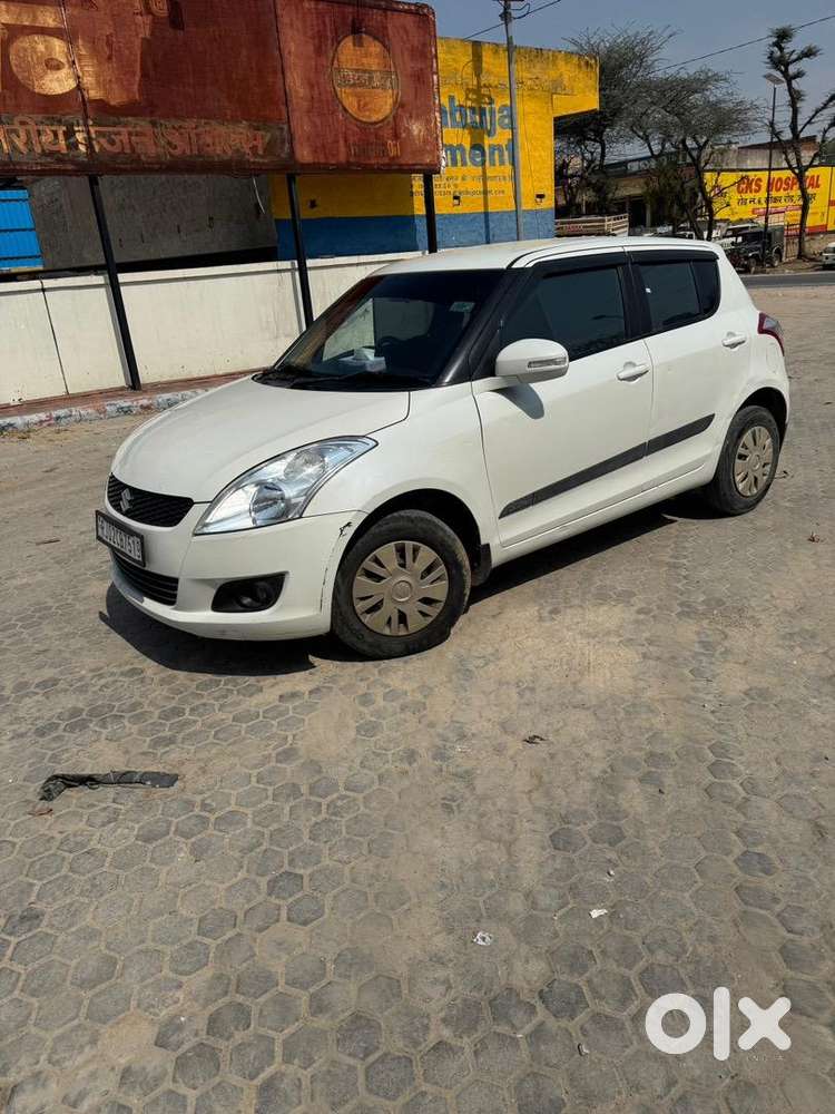 Maruti Suzuki Swift 2013 Diesel 100000 Km Driven