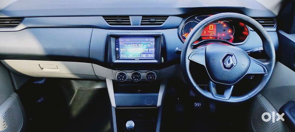 Renault Triber 1.0 Rxe, 2020, Petrol
