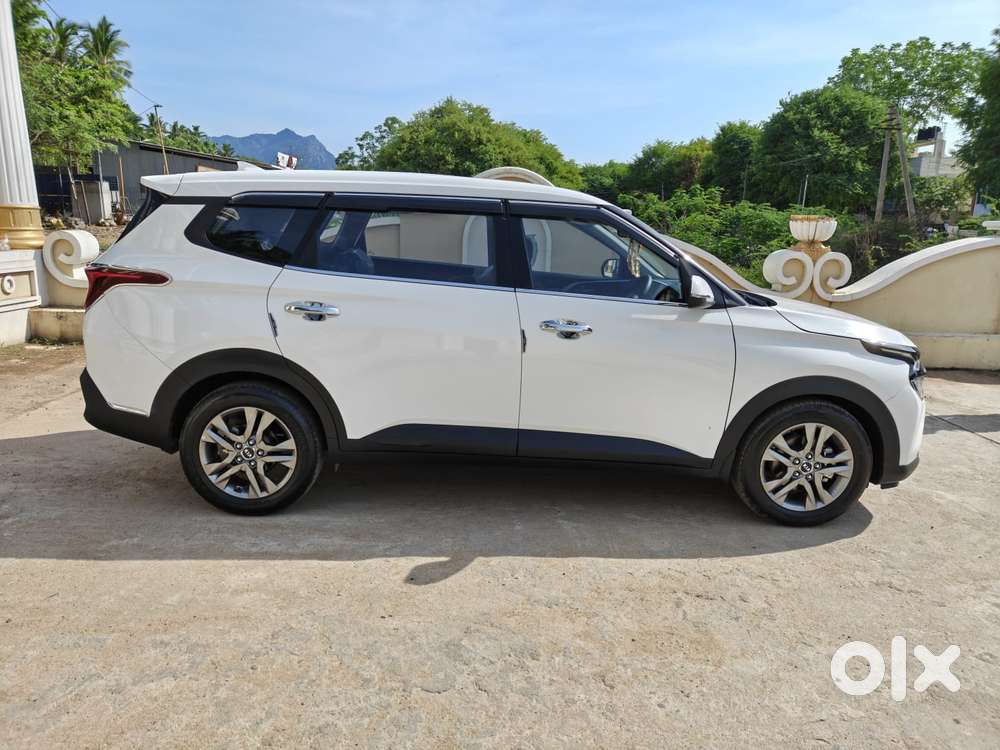 Kia Carens G 1.5 6mt Premium (o) 7-seater, 2024, Diesel