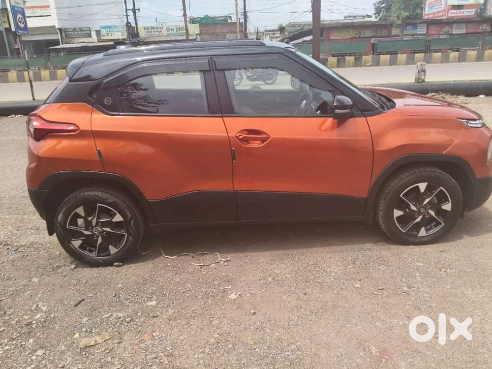 Tata Punch Creative Dual Tone Mt Sunroof, 2023, Petrol