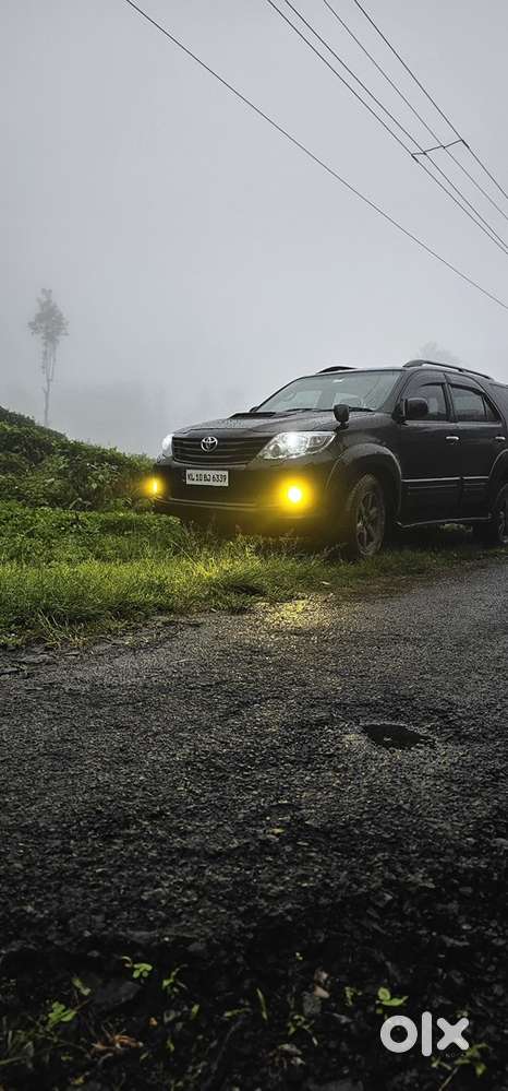 Toyota Fortuner  4x4 Diesel Manual