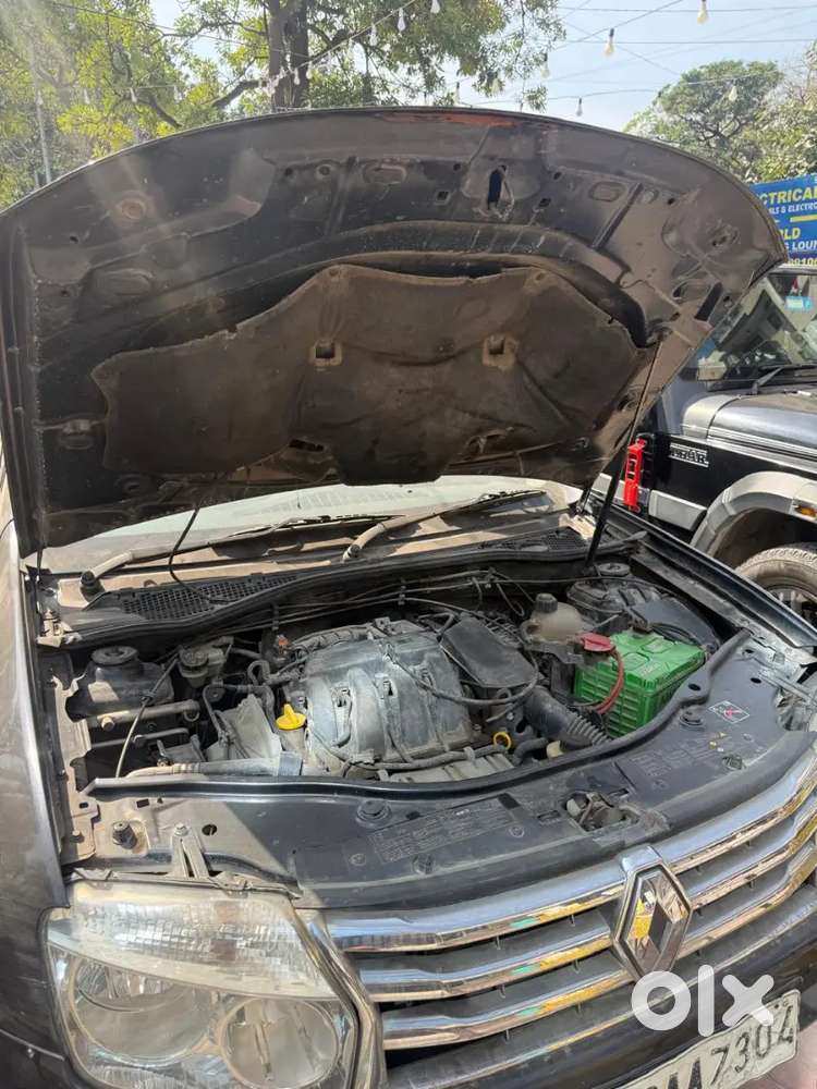 Renault Duster 2014 Petrol Well Maintained