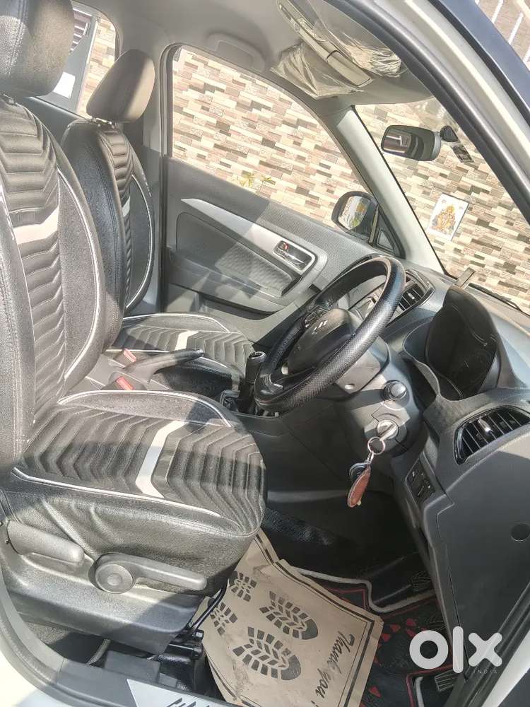 Maruti Suzuki Brezza Zdi 2017