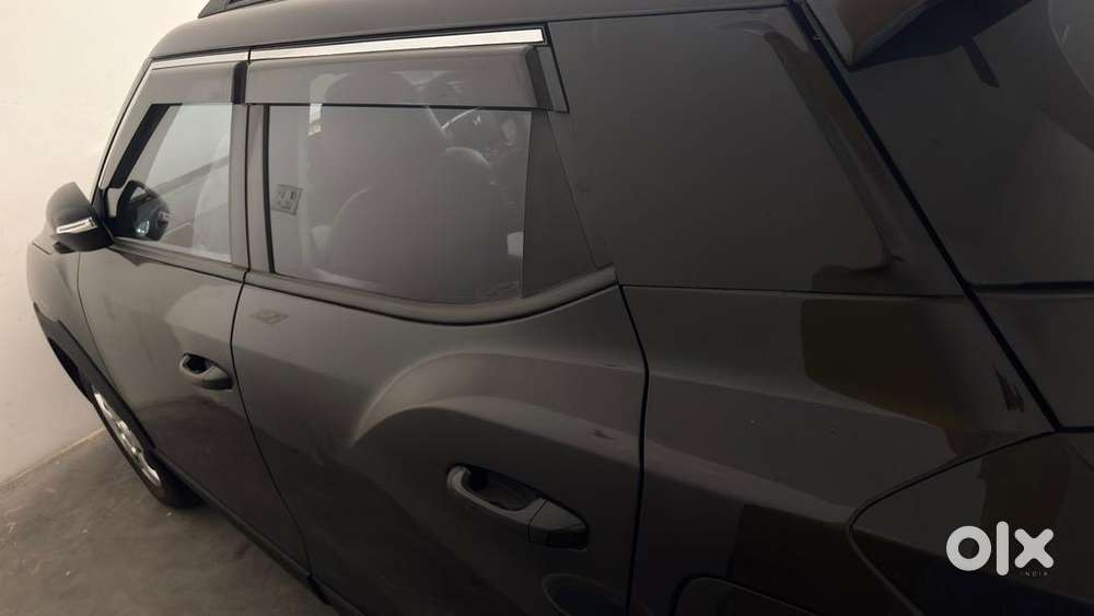 Mahindra Car Petrol 2024
