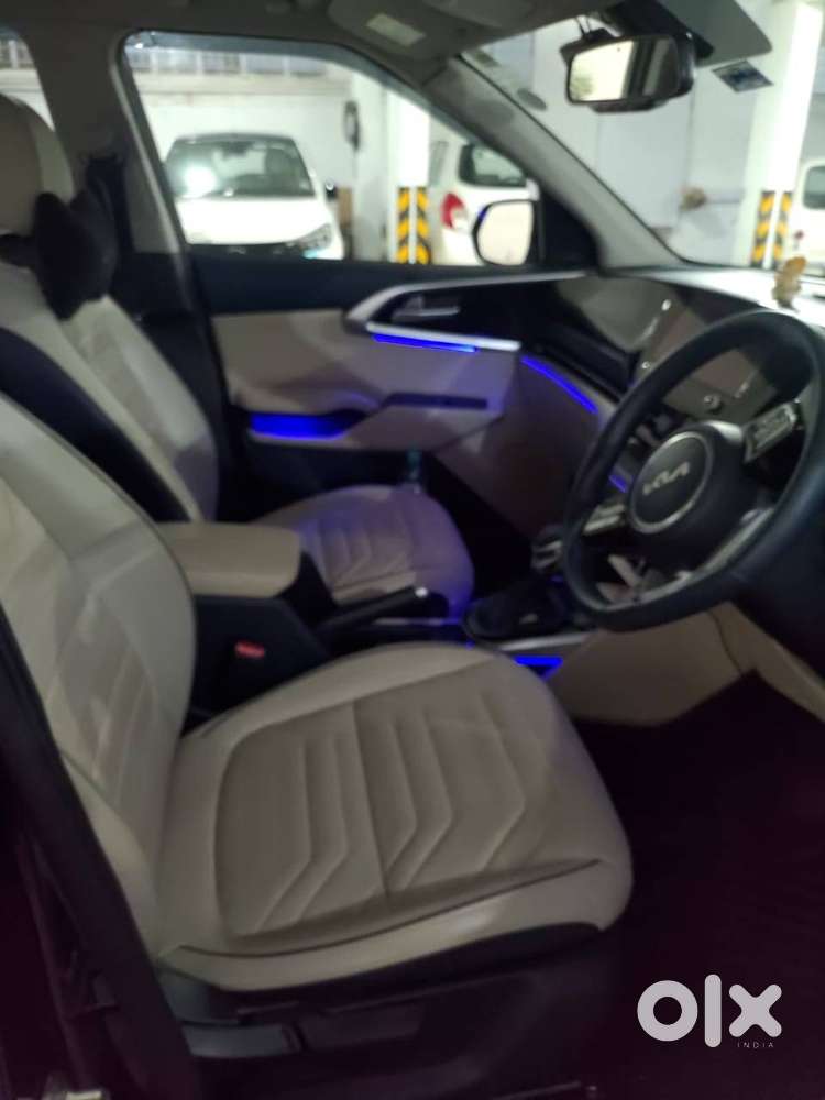 Kia Carens 2022 - Good As New