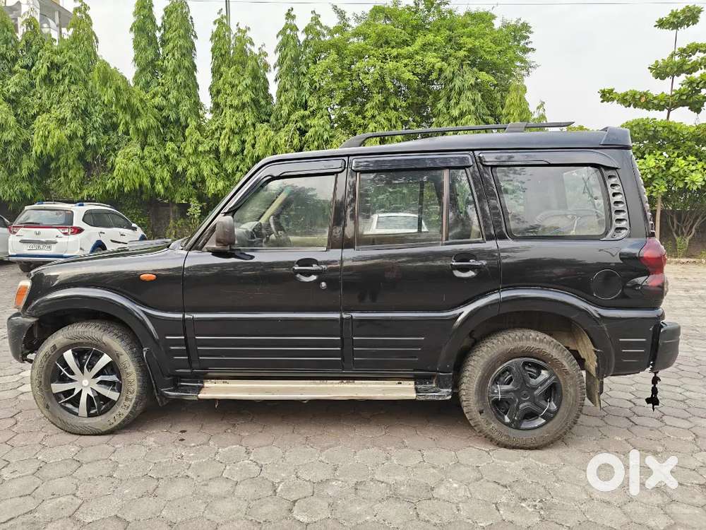 Mahindra Scorpio 2006 Diesel Manual