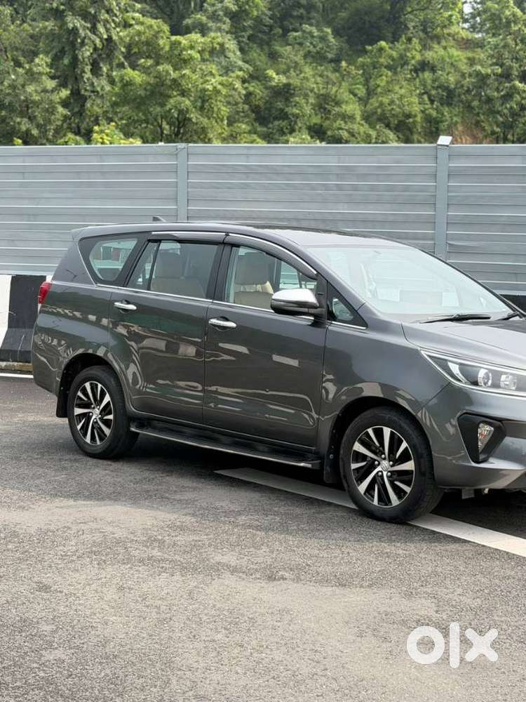 Toyota Innova Crysta 2.4 Z 7 Str, 2022, Diesel