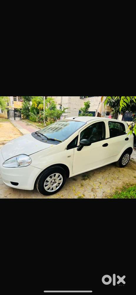 Fiat Punto Diesel 2013 Car