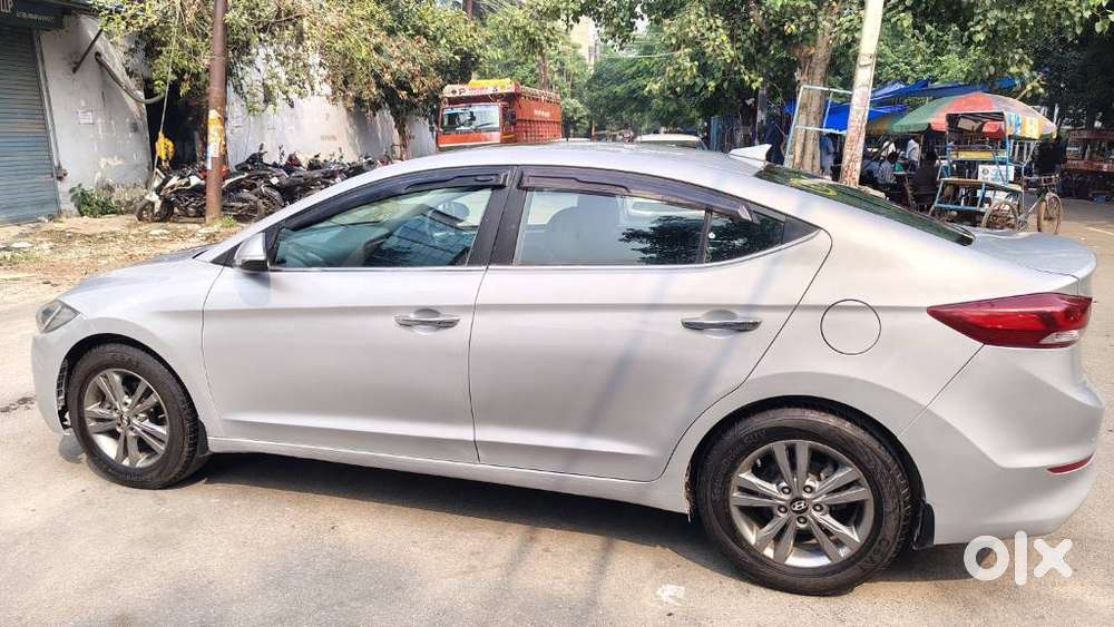 Hyundai Elantra 1.6 Sx Option, 2017, Petrol
