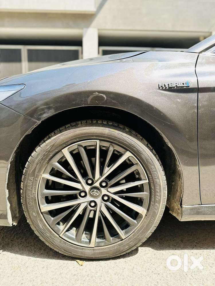 Toyota Camry Hybrid, 2020, Petrol