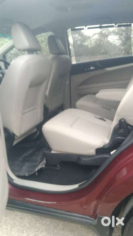 Mahindra Marazzo M8, 2019, Diesel