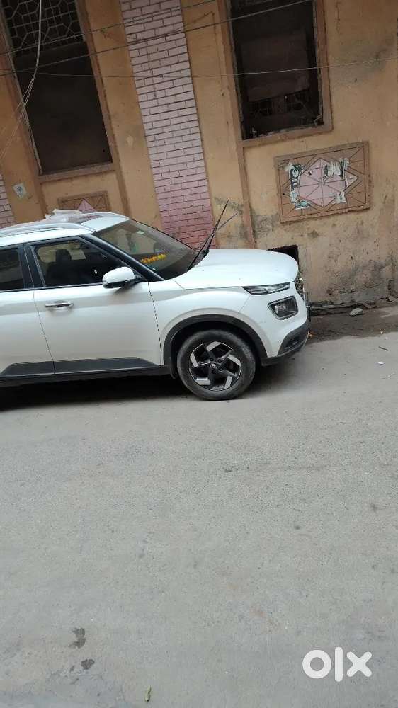Hyundai Venue Crdi 2021