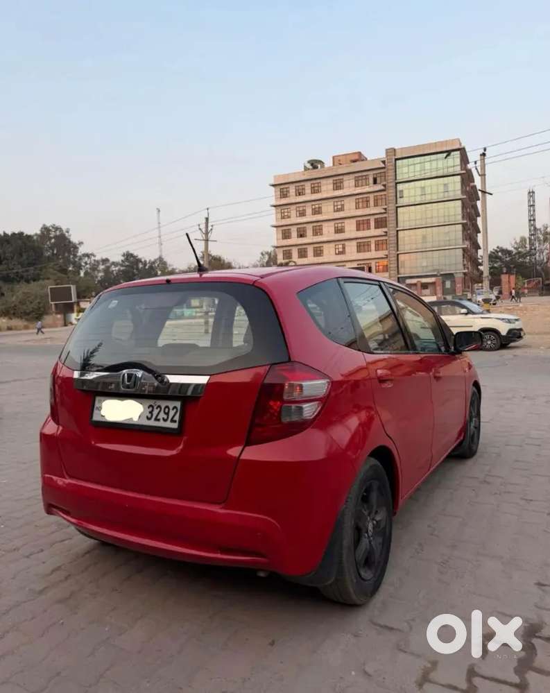 Honda Jazz 2012 Petrol 65000 Km Driven