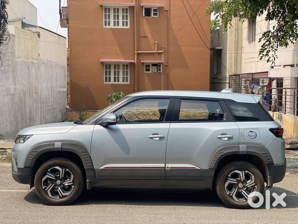 Maruti Suzuki Brezza 1.5 Vxi Smart Hybrid, 2025, Petrol