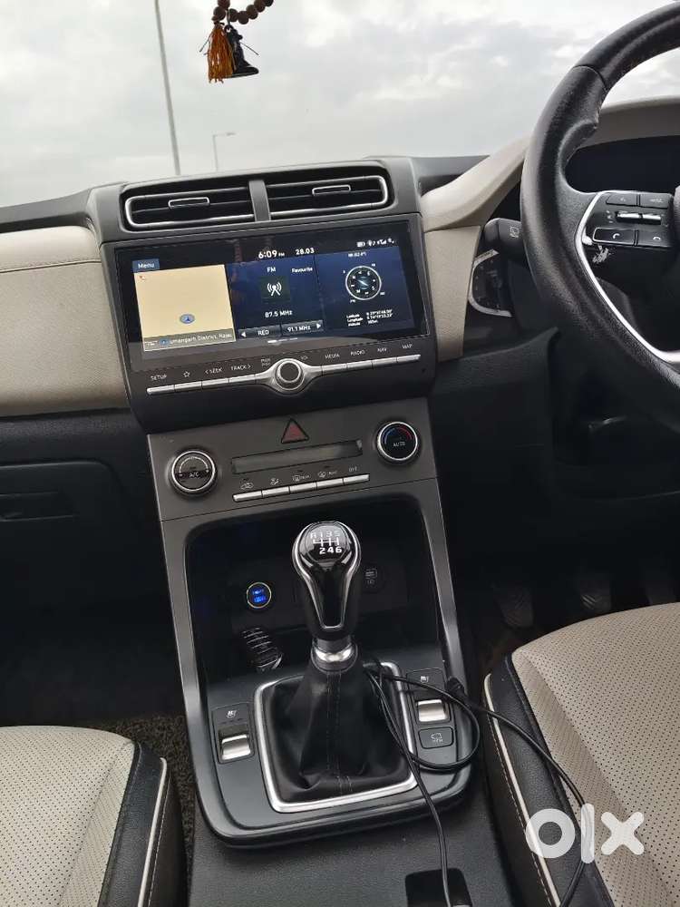 “top Model Creta Sx(o)  Mint Condition  All Features Loaded”