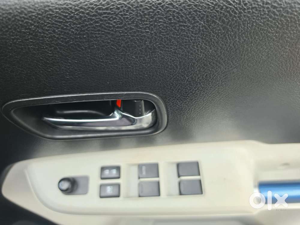 Maruti Suzuki Ignis 1.2 Delta Amt, 2017, Petrol