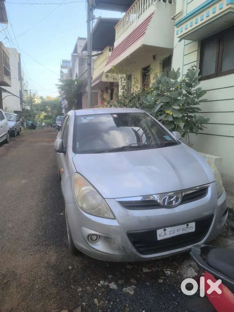Hyundai I20 2012 Petrol 130000 Km Driven