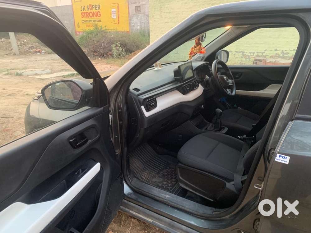Tata Punch 2025 Petrol 9500 Km Driven