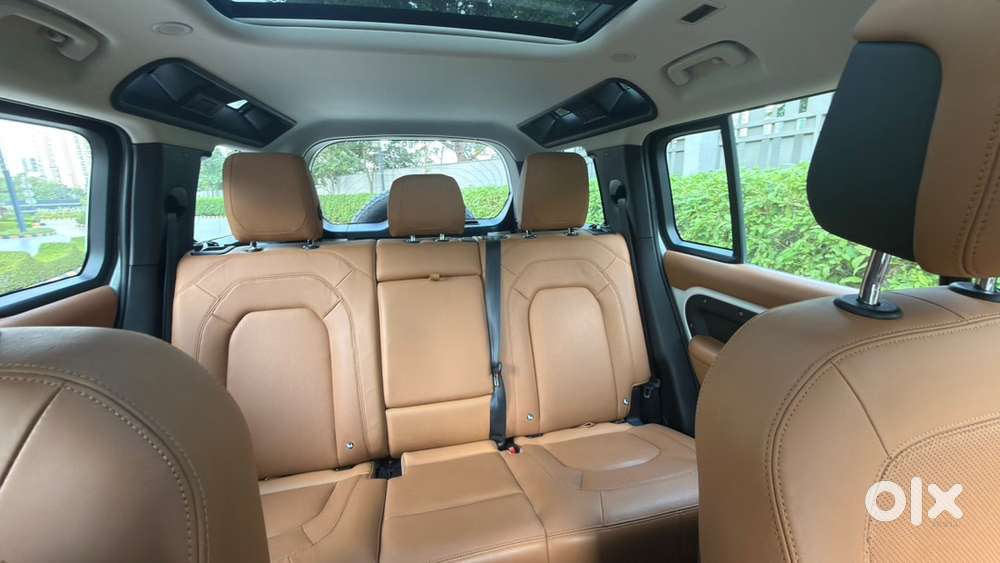 Land Rover Defender 2023 Petrol Automatic