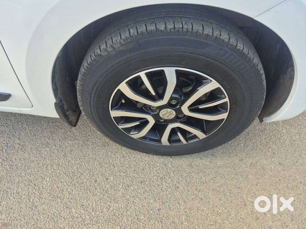 Maruti Suzuki Swift Amt Vxi, 2019, Petrol