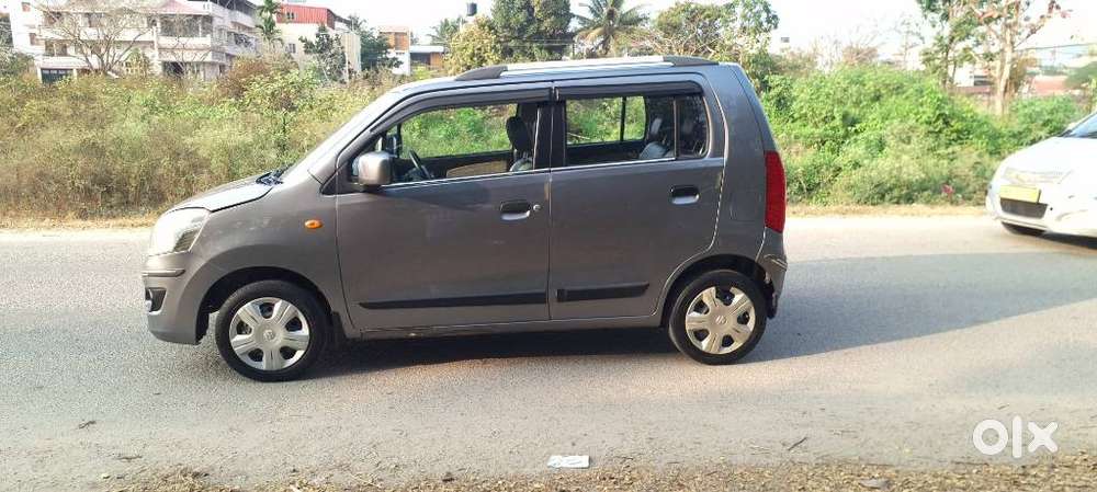 Maruti Suzuki Wagon R Vxi 1.2, 2017, Petrol