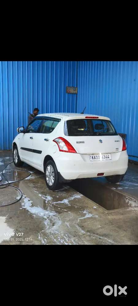 Maruti Suzuki Swift Zdi 2015 Diesel 4new Tyre Bridgestone