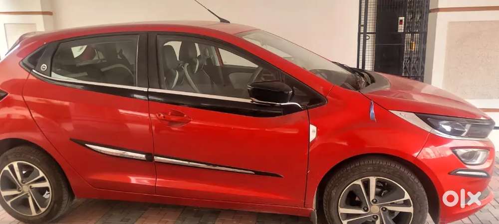 Tata Altroz 2023 Petrol 12000 Km Driven