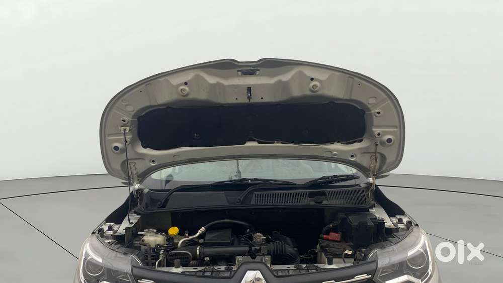 Renault Triber Rxz Easy-r Amt, 2020, Petrol