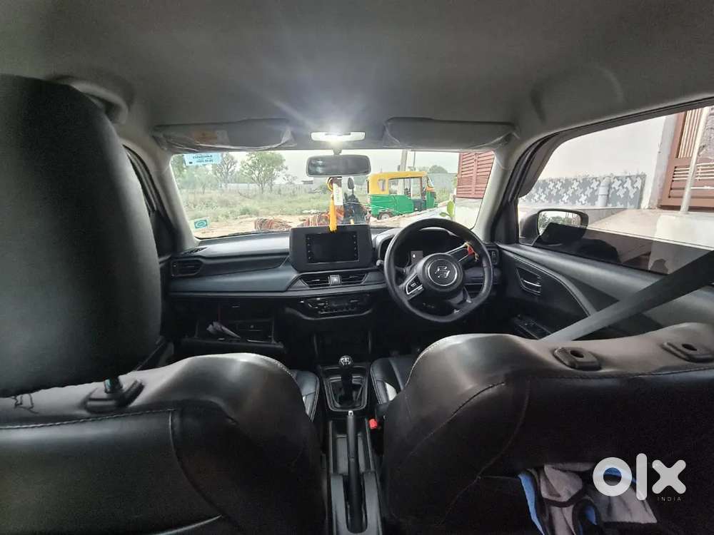Maruti Suzuki Swift Vxi 2025