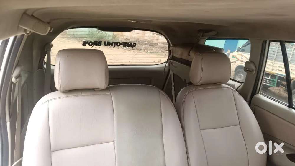 Toyota Innova 2012 Diesel Well Maintained