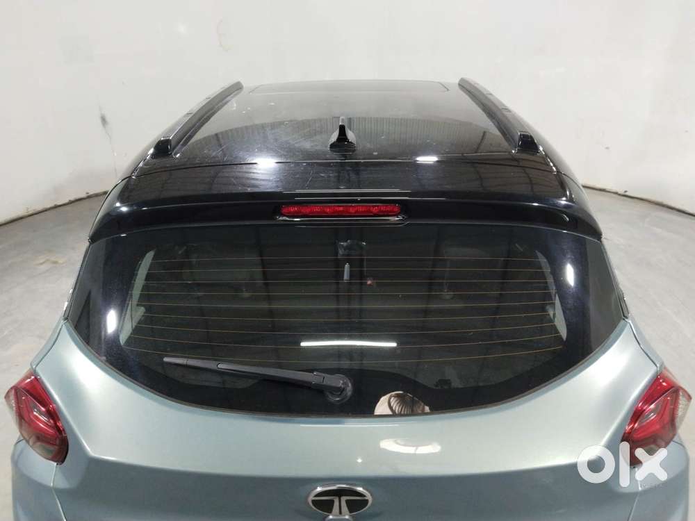 Tata Punch Creative Dual Tone Mt Sunroof, 2024, Petrol