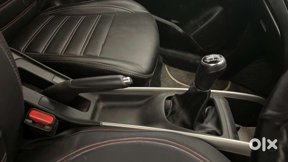Maruti Suzuki Baleno 1.2 Delta, 2017, Petrol